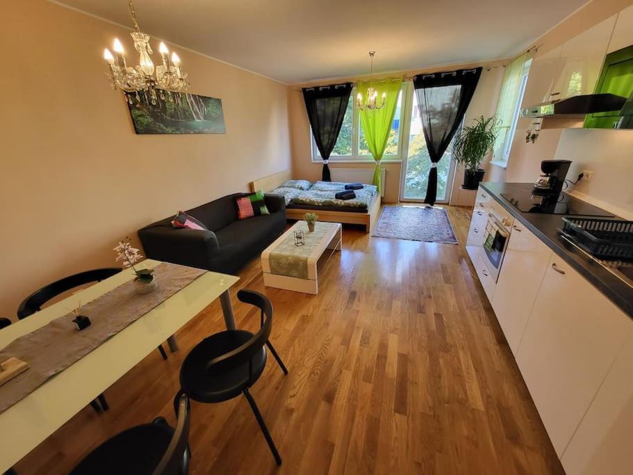 Appartement Enjoy Vienne Extérieur photo