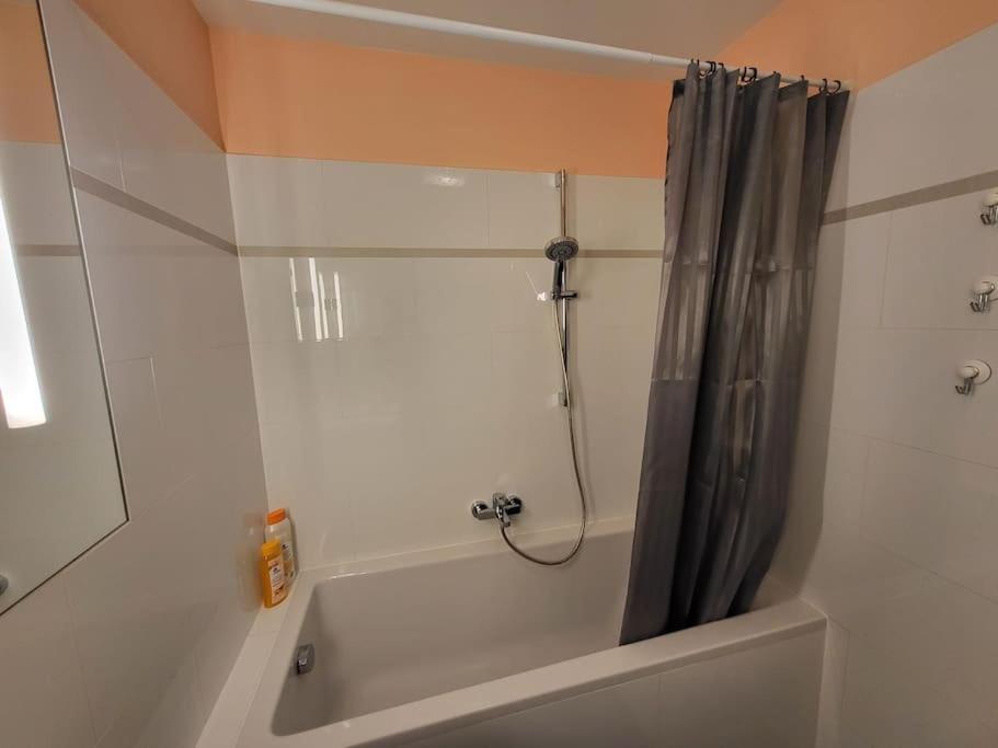 Appartement Enjoy Vienne Extérieur photo